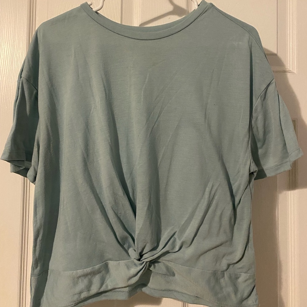 Blue Knot Cropped Tee